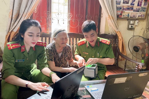 Công an Hà Nội và những ngày hè "rực lửa" vì nhân dân phục vụ 