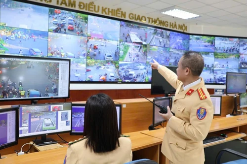 Những "mắt thần" hỗ trợ, phát hiện xử lý vi phạm giao thông ở Hà Nội