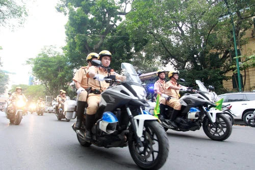 Ra quân đảm bảo an toàn giao thông dịp tết và lễ hội xuân 2023 tại Hà Nội