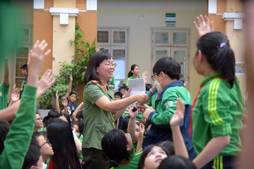 Tuyên truyền phòng, chống ma túy cho gần 1.000 học sinh tại quận Ba Đình 