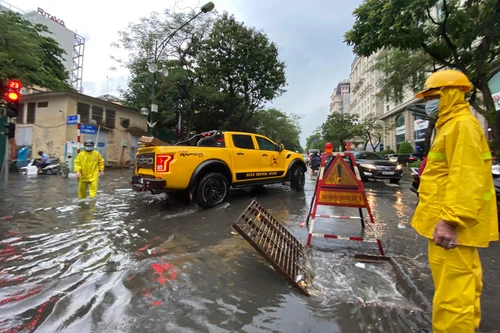 Nước rút nhanh ở ‘điểm đen’ ngập úng