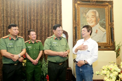 Đại tướng Võ Nguyên Giáp trong trái tim cán bộ, chiến sỹ Công an Thủ đô