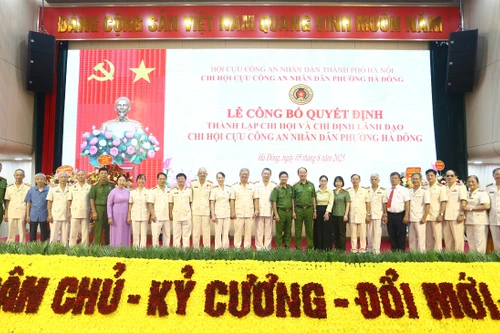Ra mắt Chi hội Cựu Công an nhân dân phường Hà Đông