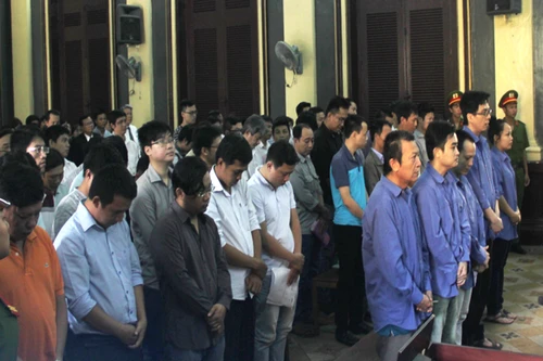 Tuyên án đường dây đánh bạc "khủng" do người Singapore tổ chức