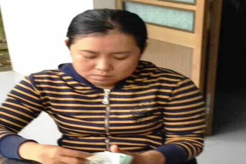 Bắt "nữ quái" lừa đảo, chiếm đoạt hơn 10 tỉ đồng "nướng" hết vào sòng bạc