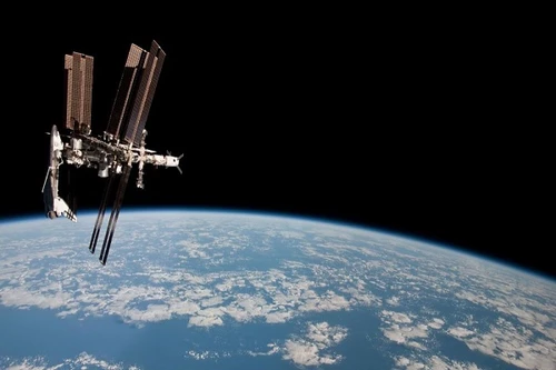 Hàng triệu lượt thích video trực tuyến giả mạo từ Trạm vũ trụ ISS