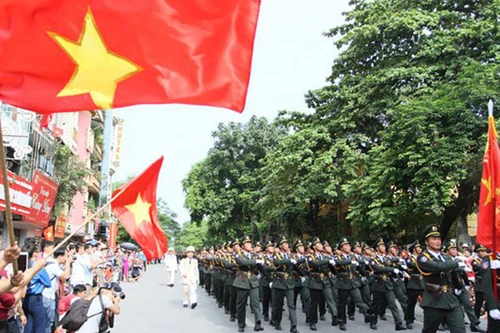 Mạnh mẽ, hiên ngang những đoàn quân trên phố phường Hà Nội