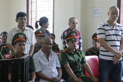 5 án tử hình cho các đối tượng mua bán trái phép 294 bánh heroin