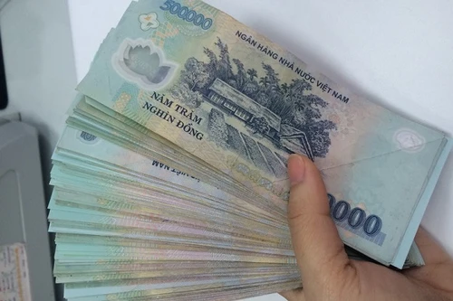 Thợ lắp điều hòa "cuỗm" 70 triệu đồng của gia chủ