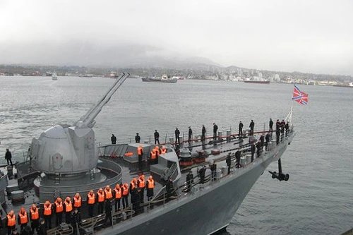 Nga tăng cường biên chế pháo tự động và tổ hợp chống thủy lôi