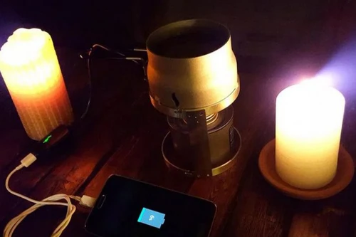 Candle Charger - thiết bị sạc điện thoại bằng lửa