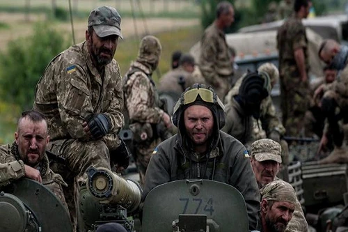 Ukraine tiếp tục tăng cường vũ khí tại chiến tuyến Donetsk?