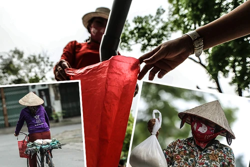[ẢNH] "ATM" gạo cho người nghèo đầu tiên ở Hà Nội: "3kg gạo này với chúng tôi quý vô cùng!"