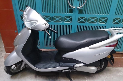 Tìm chủ sở hữu chiếc xe Honda SCR liên quan đến vụ trộm cắp