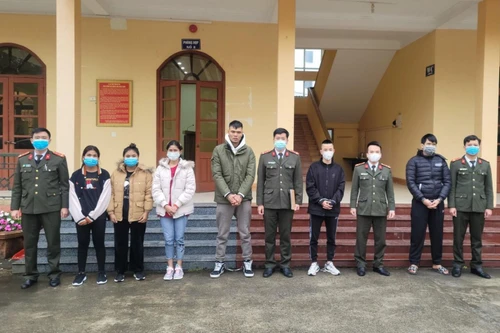 Triệt phá đường dây đưa người xuất cảnh trái phép sang Trung Quốc