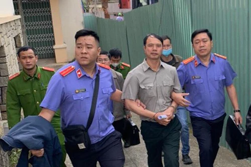 Bắt giam Phó Chi cục trưởng Chi cục Thi hành án dân sự thành phố Đà Lạt