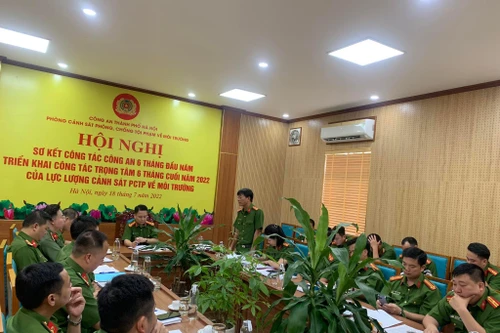 Cảnh sát môi trường Hà Nội phát hiện 4.258 vụ việc vi phạm