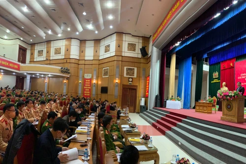 Bộ Công an tổ chức hội thảo hoàn thiện pháp luật về trật tự, an toàn giao thông đường bộ