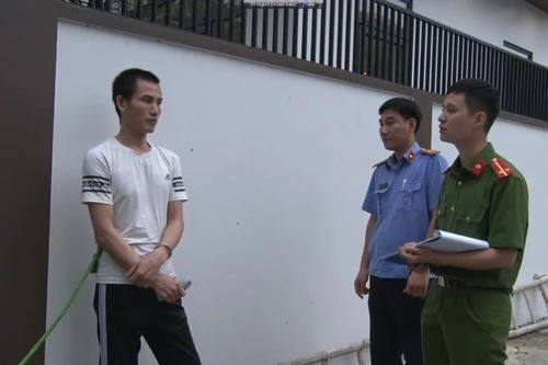 Đột nhập biệt thự trộm kim cương