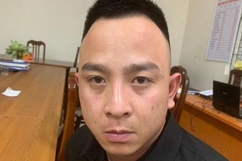 Bắt giữ đối tượng cướp giật tại hiệu vàng Anh Thư