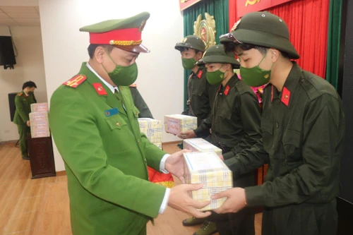 Công an huyện Mỹ Đức động viên 32 tân binh thực hiện nghĩa vụ tham gia CAND
