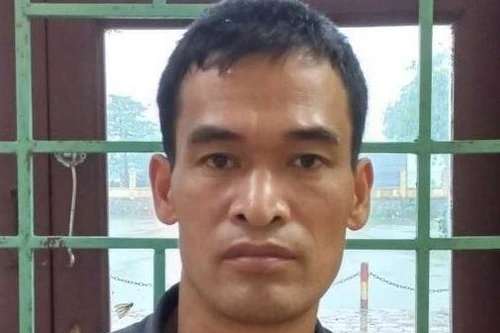 Công an xã bắt giữ đối tượng giấu ma túy