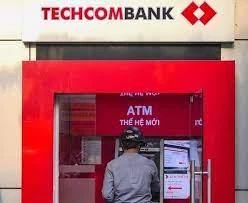 Nam thanh niên nhặt được 10 triệu đồng ở 'cây' ATM Techcombank