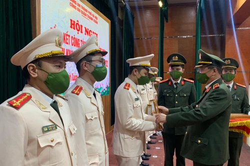 Đánh trúng nhiều ổ nhóm tội phạm hình sự nguy hiểm