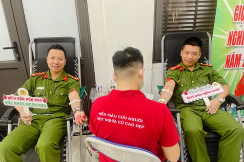 Tiếp nối hành trình "Giọt máu nghĩa tình" của Công an Hà Nội
