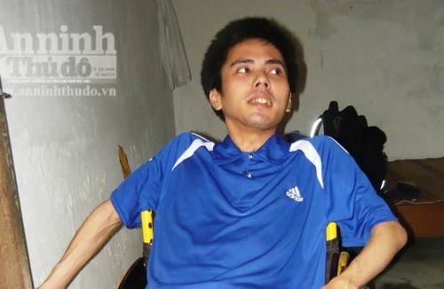 Giấc mơ trở thành kỹ sư công nghệ thông tin của sĩ tử tật nguyền