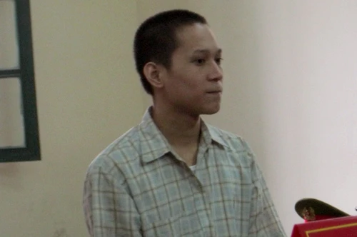 Đâm chết hàng xóm vì dám mánh lẻo chuyện "xin ngủ nhờ"