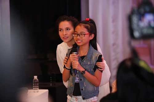 Hiền Thục lên tiếng bảo vệ học trò cưng - Phương Mỹ Chi