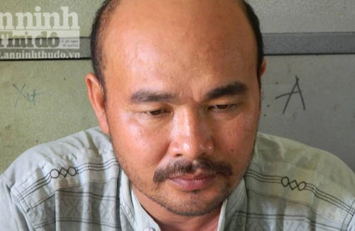 Khởi tố vợ chồng chủ quán cơm chứa mại dâm