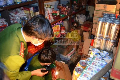 Phát hiện chủ cửa hàng tạp hóa chết bất thường tại nhà