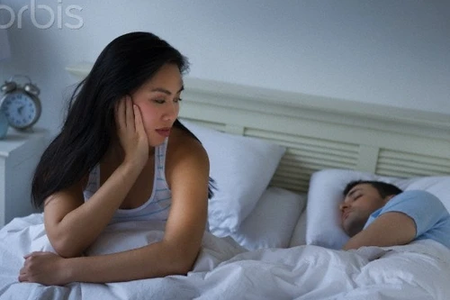 Bi hài chồng tự đi thắt ống dẫn tinh rồi... quên bẵng