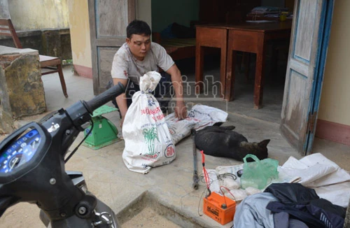 Hàng chục người vây bắt đối tượng trộm chó lúc rạng sáng