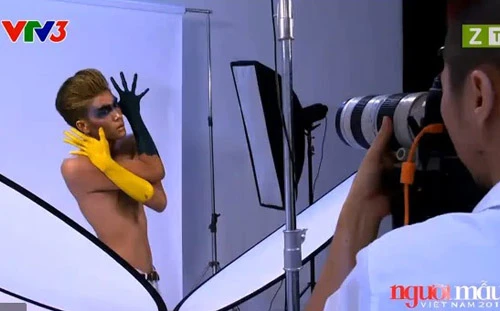 Next top model "hớp hồn" cư dân mạng