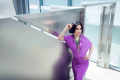 Ngắm đường cong “chết người” của Hoa hậu Tristine Trâm Bùi