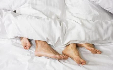 Ái ân nhầm với kẻ trộm