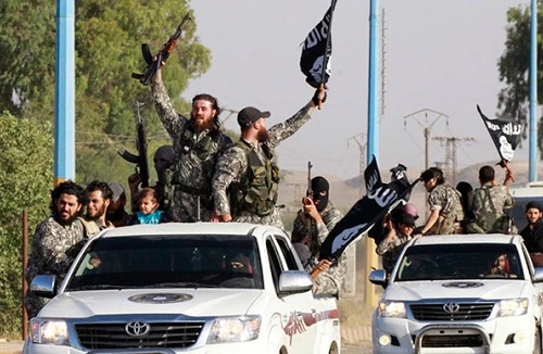 Washington sợ viễn cảnh 300 lính Mỹ đánh thuê cho IS "hồi hương khủng bố"