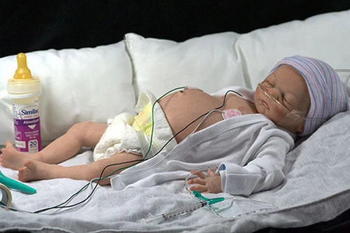 Những búp bê mang hình thù kỳ dị gây sốc cho người sở hữu