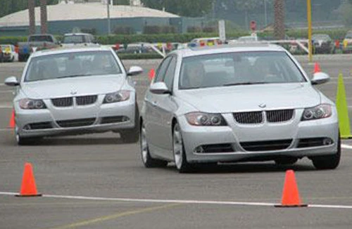 Phải chứng thực giới tính mới được lấy bằng lái xe