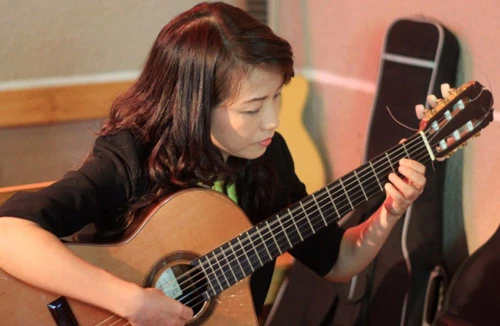 Giao lưu Guitar Bắc - Nam với chủ đề “Trở lại”