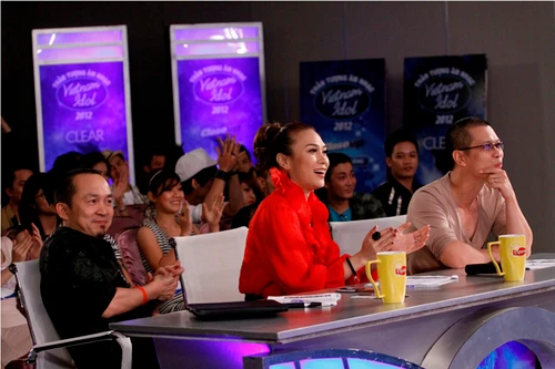 Mỹ Tâm, Quốc Trung nhạt nhòa, Nam Khánh sẵn sàng mang tiếng ác