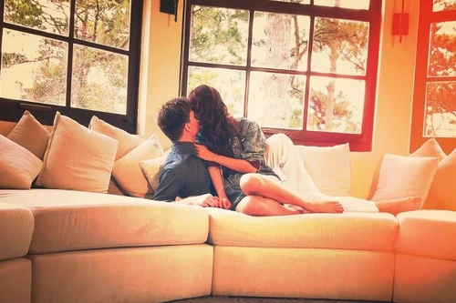 Hà Anh ra mắt MV thứ 2, From the very start