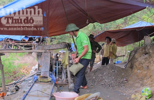 Truy quét dứt điểm nạn đào vàng trái phép trên đỉnh Cư Kuin