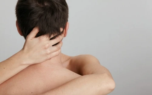 Trở thành "trai bao" khi tròn 20 tuổi