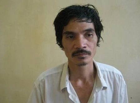 Bị đánh tơi bời vì không biết cách đưa chồng "lên đỉnh"