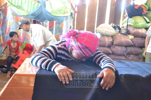 Vụ 5 học sinh chết bất thường bên suối: Khả năng do sập hố cát