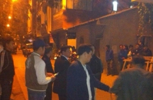 Truy bắt nhóm đối tượng nổ súng bắn người tại quán karaoke